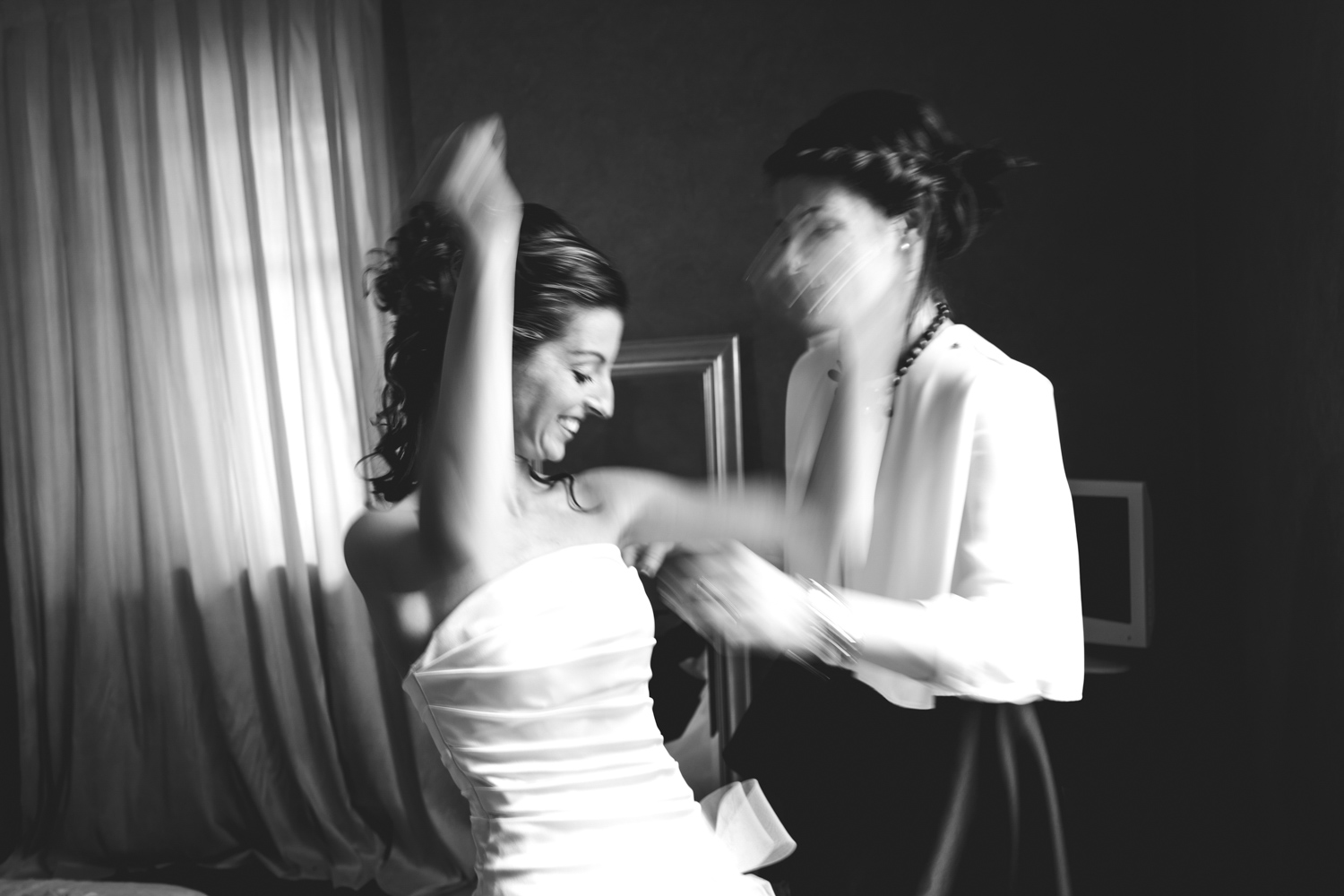 017_monica sica_photographer_torino_wedding_matrimonio_fotografo_anfm_reportage_fontana fredda017_L1080367